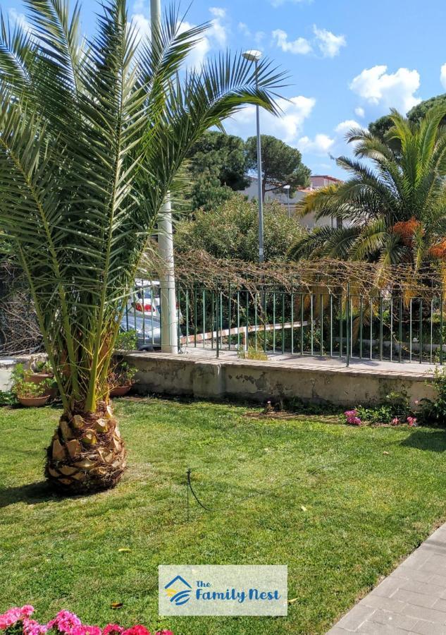 The Family Nest - Casa Eva Apartment Manfredonia Exterior foto