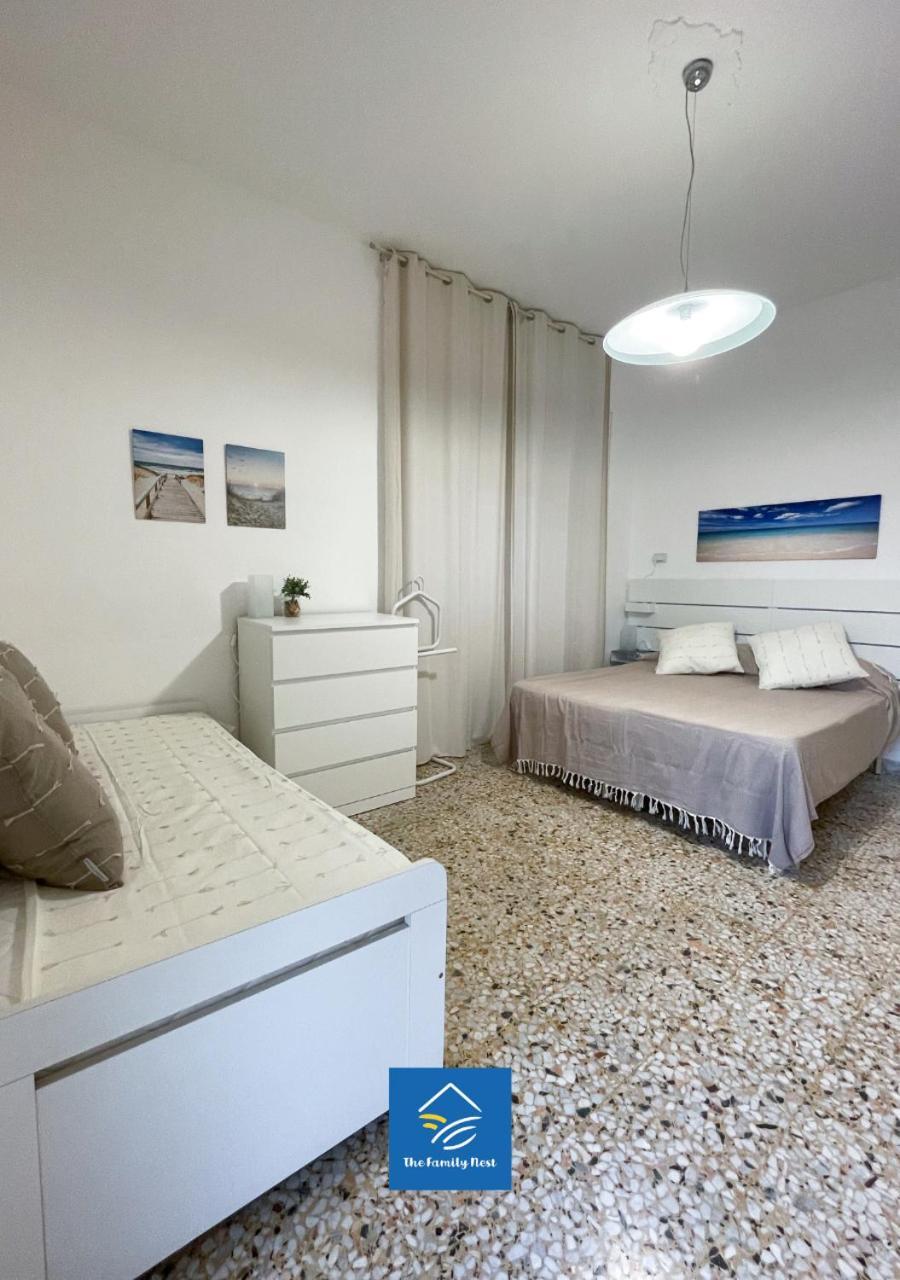 The Family Nest - Casa Eva Apartment Manfredonia Cameră foto