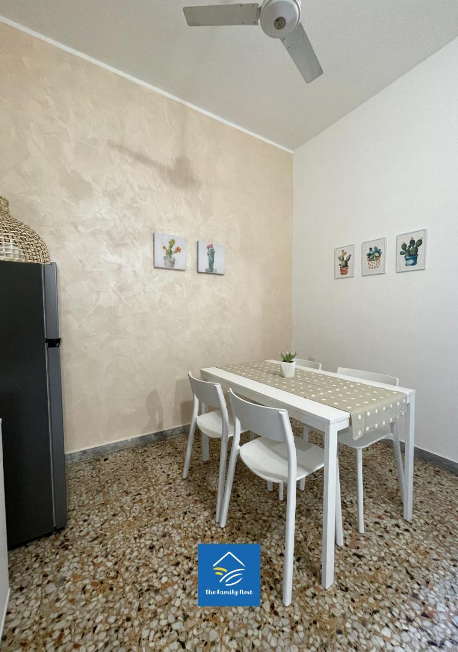 The Family Nest - Casa Eva Apartment Manfredonia Cameră foto