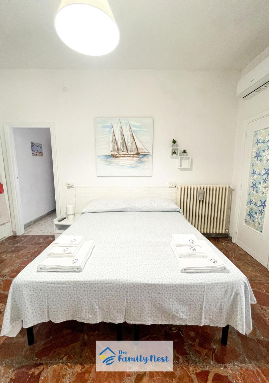 The Family Nest - Casa Eva Apartment Manfredonia Cameră foto