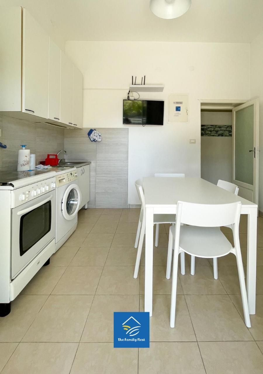 The Family Nest - Casa Eva Apartment Manfredonia Cameră foto